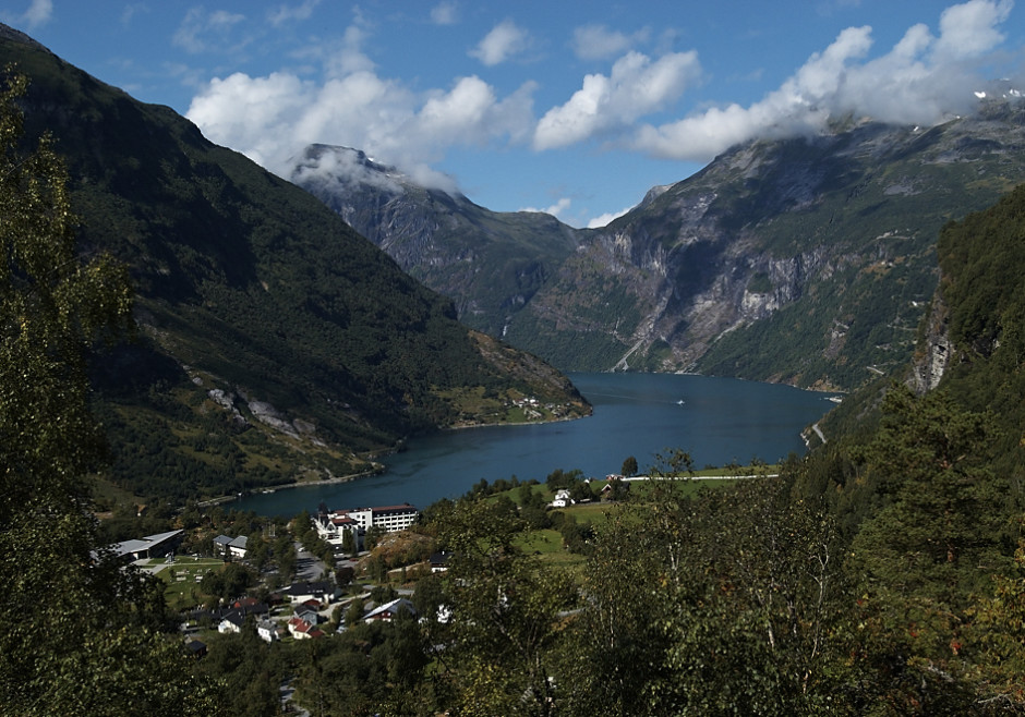 Norwegian Fjords, Charms and Traditions - Photo 9